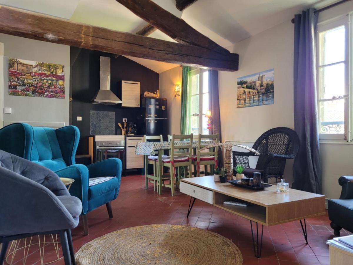 Apartmán Un Nid Sur Les Toits Face Au Palais Des Papes Avignon Exteriér fotografie
